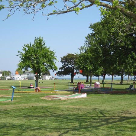 Quinby Virginia Landing Camping Resort Cabin 2 מראה חיצוני תמונה