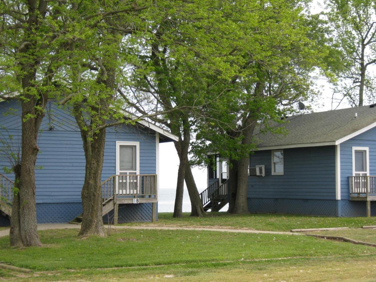 Quinby Virginia Landing Camping Resort Cabin 2 מראה חיצוני תמונה