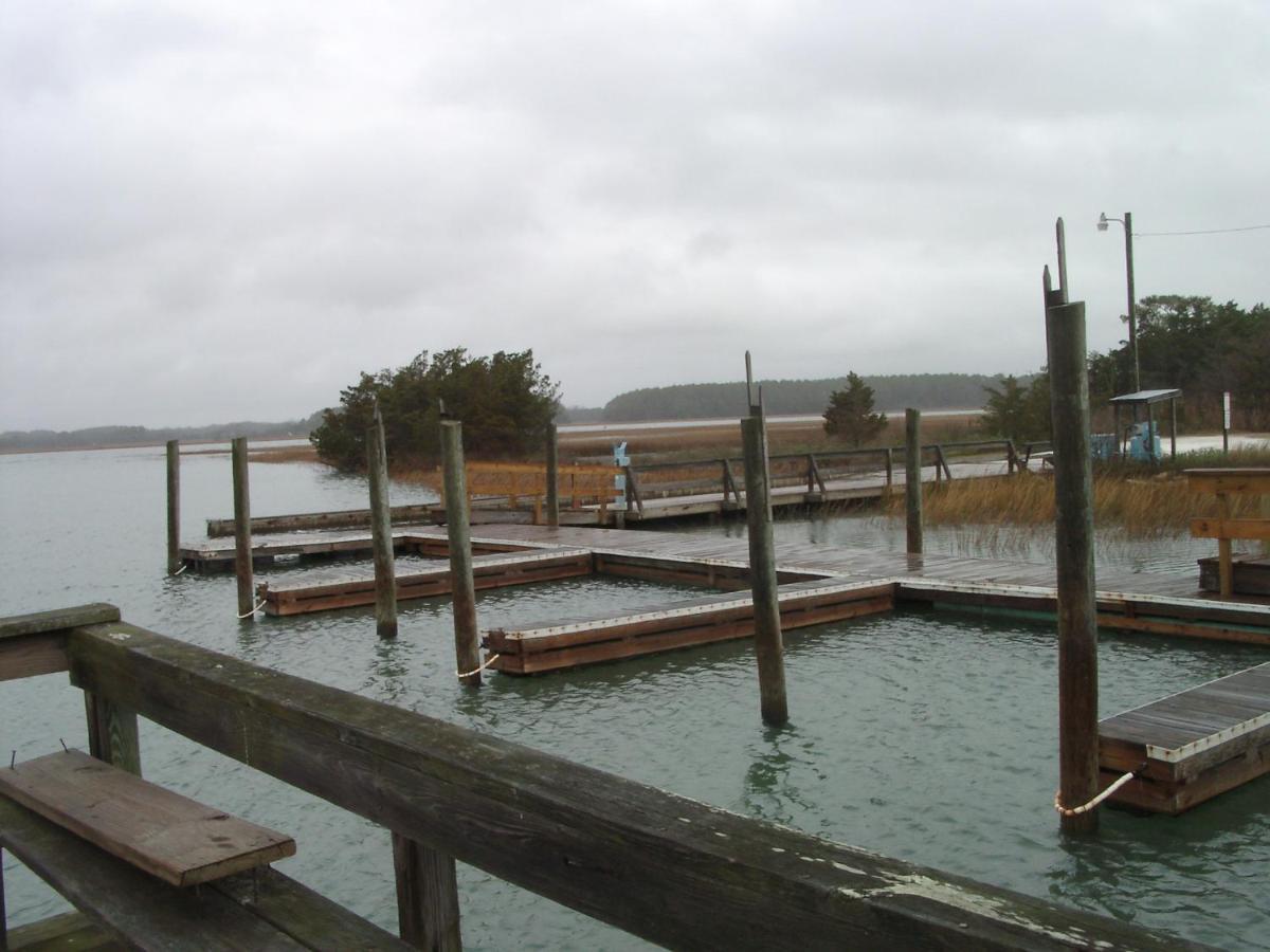 Quinby Virginia Landing Camping Resort Cabin 2 מראה חיצוני תמונה